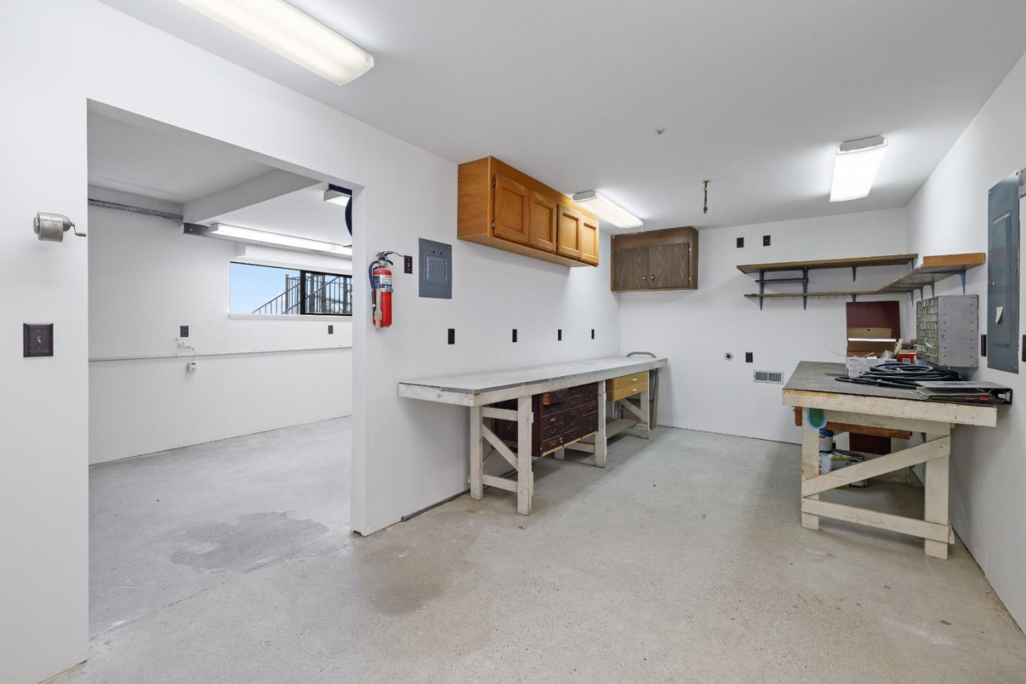 1380 Weston Ridge Rd