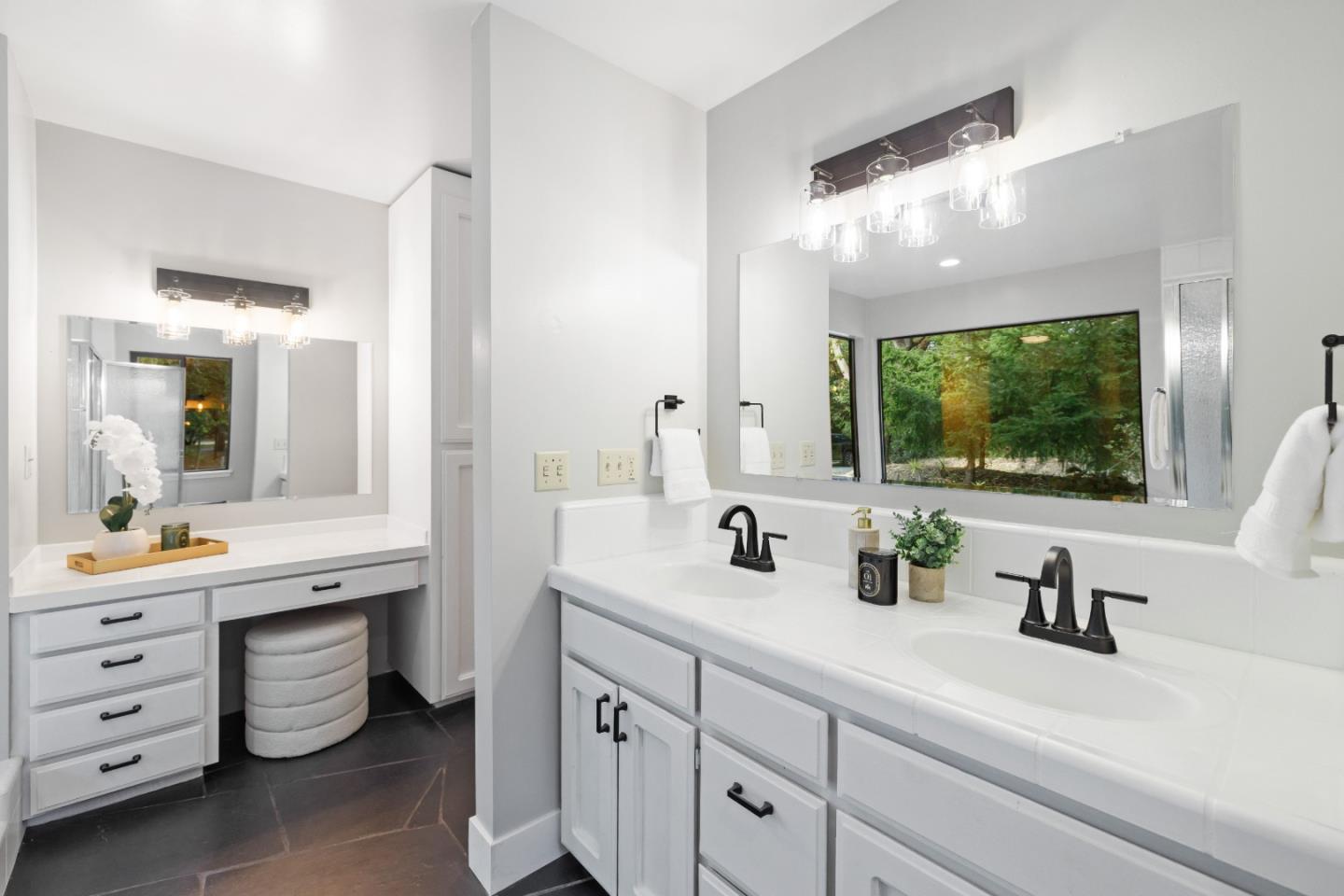 1380 Weston Ridge Rd