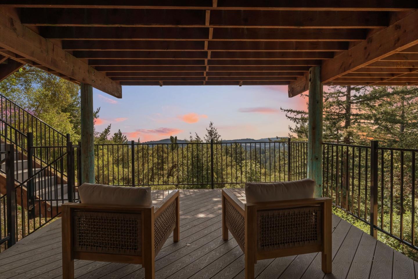 1380 Weston Ridge Rd