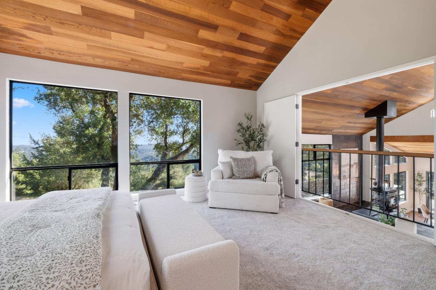 1380 Weston Ridge Rd