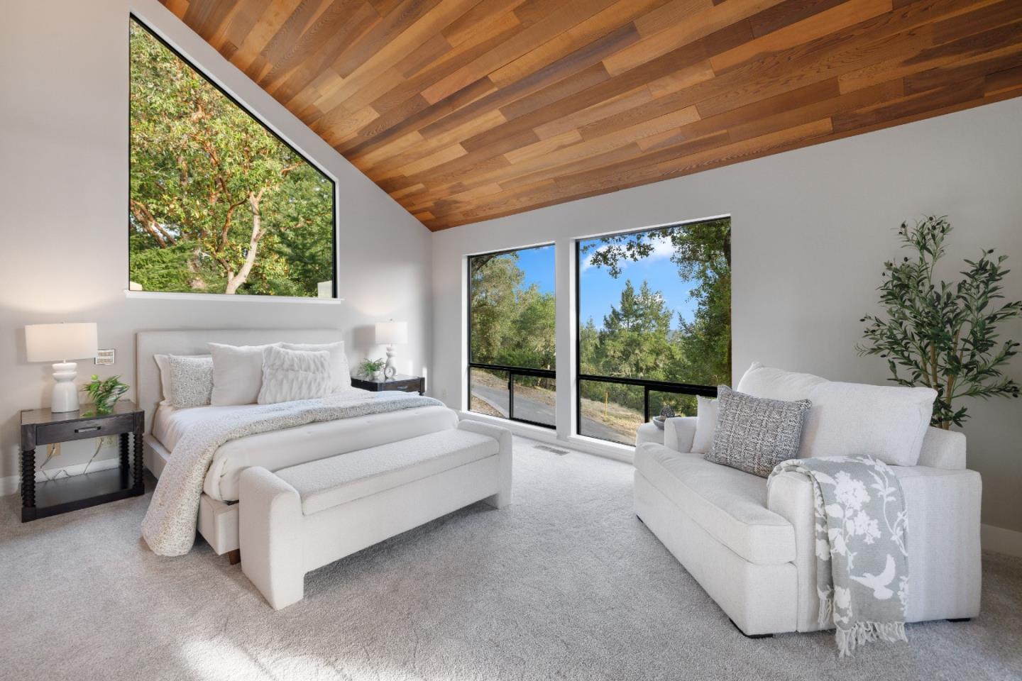 1380 Weston Ridge Rd