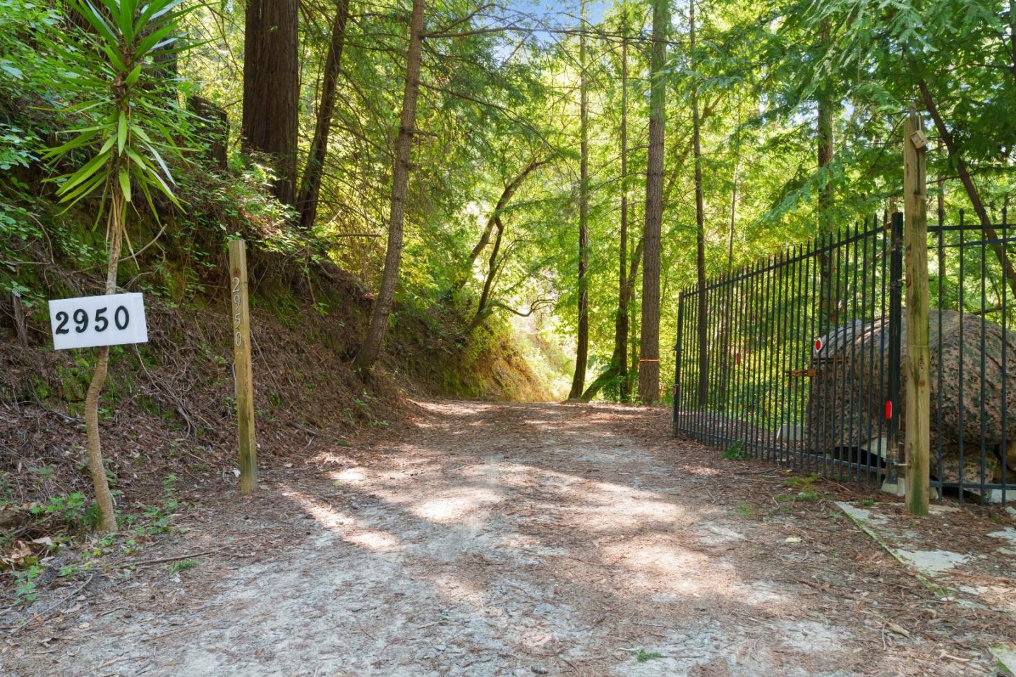 2950 Bear Canyon Road