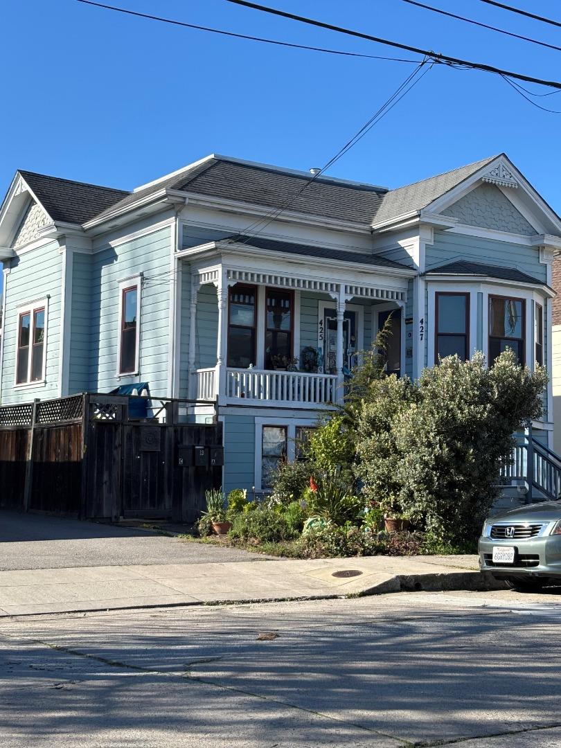 425 Pennsylvania Avenue