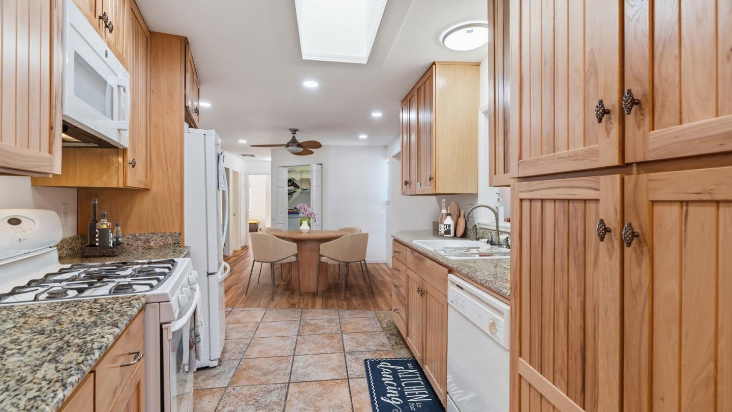 552 Bean Creek Road Unit: 30