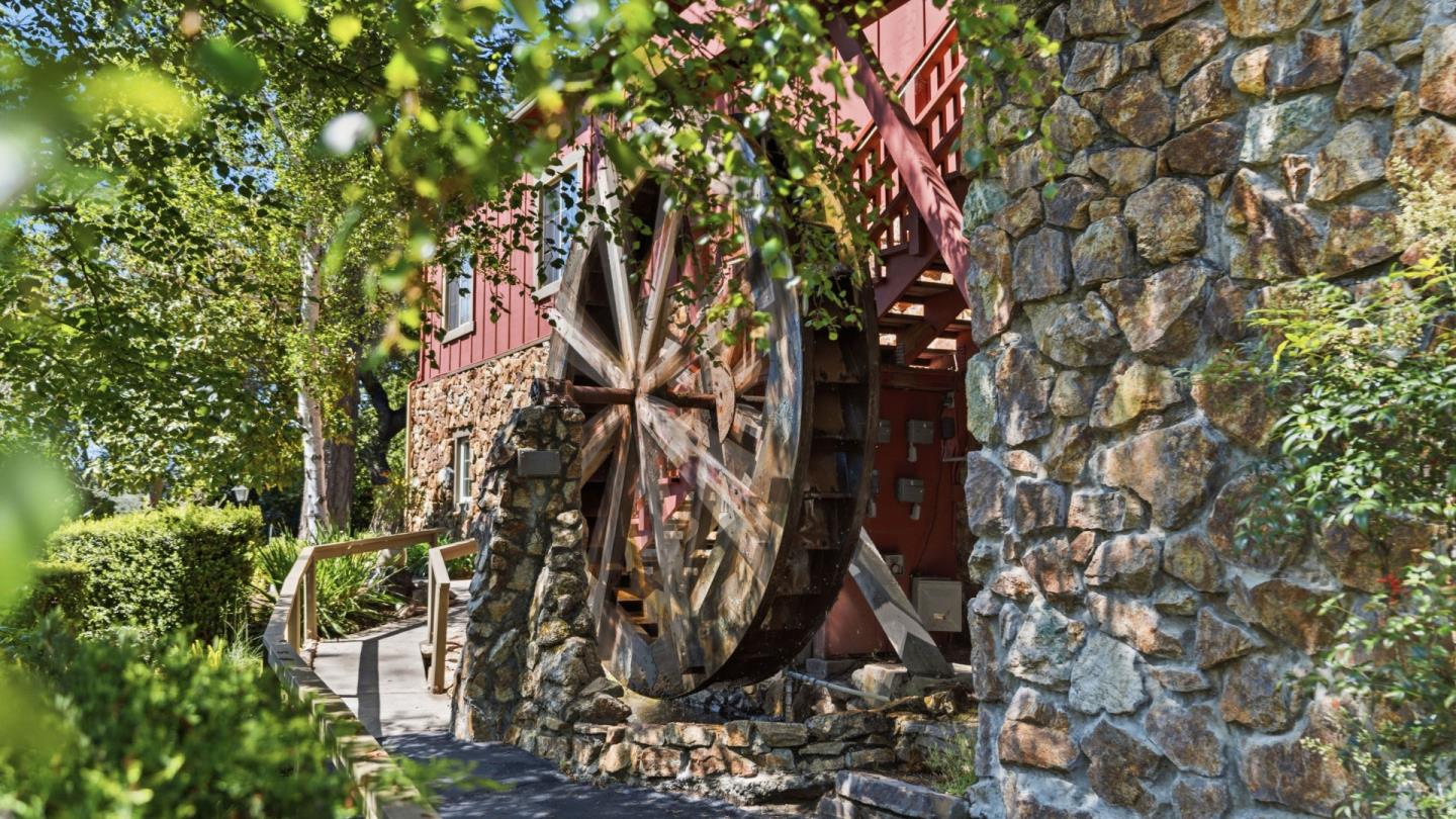 552 Bean Creek Road Unit: 30