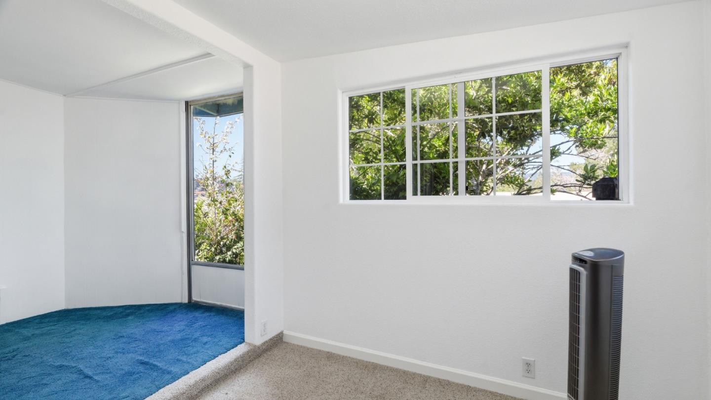 552 Bean Creek Road Unit: 30