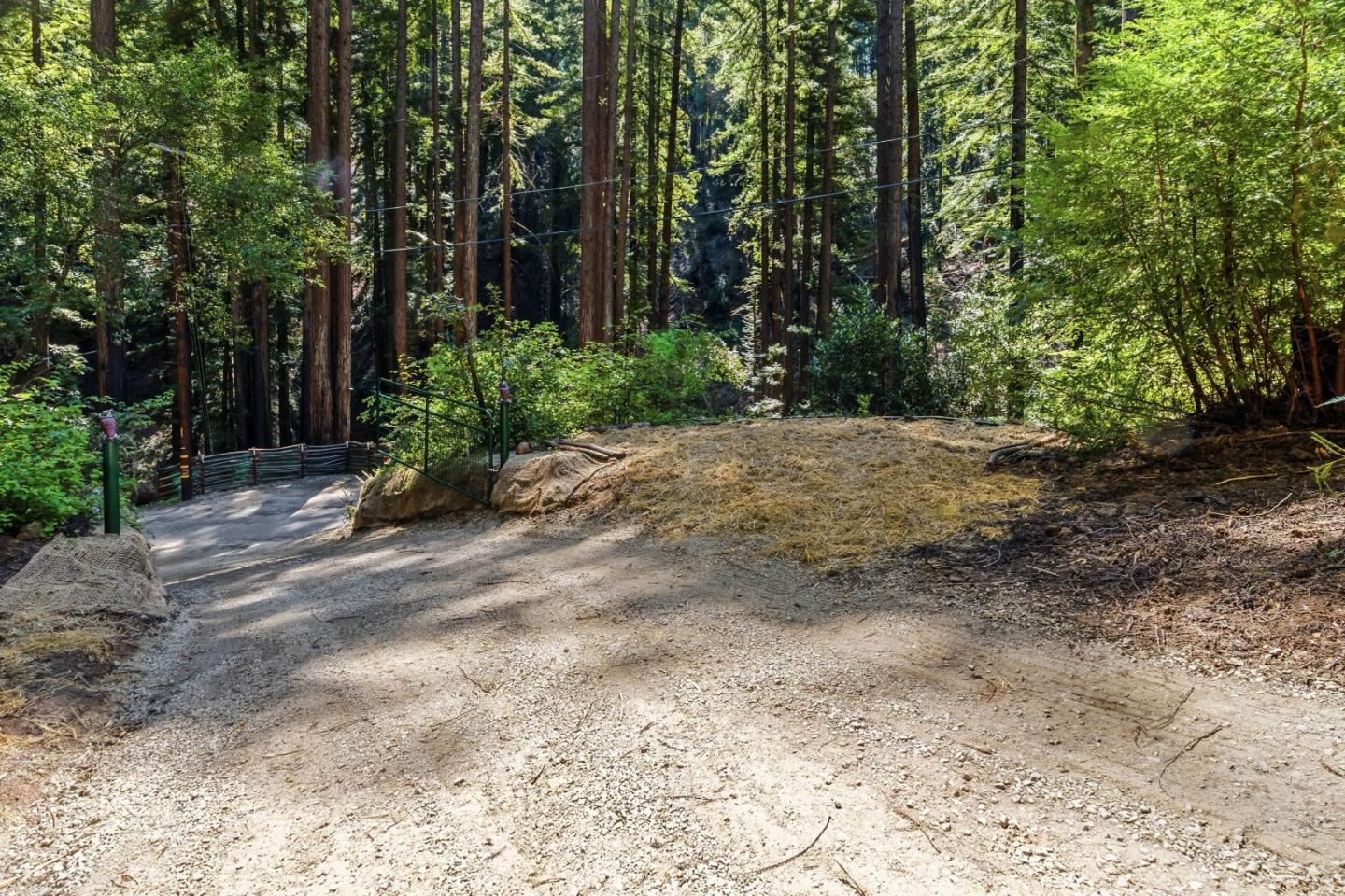 0 Band (Lot 15 & 18) Road