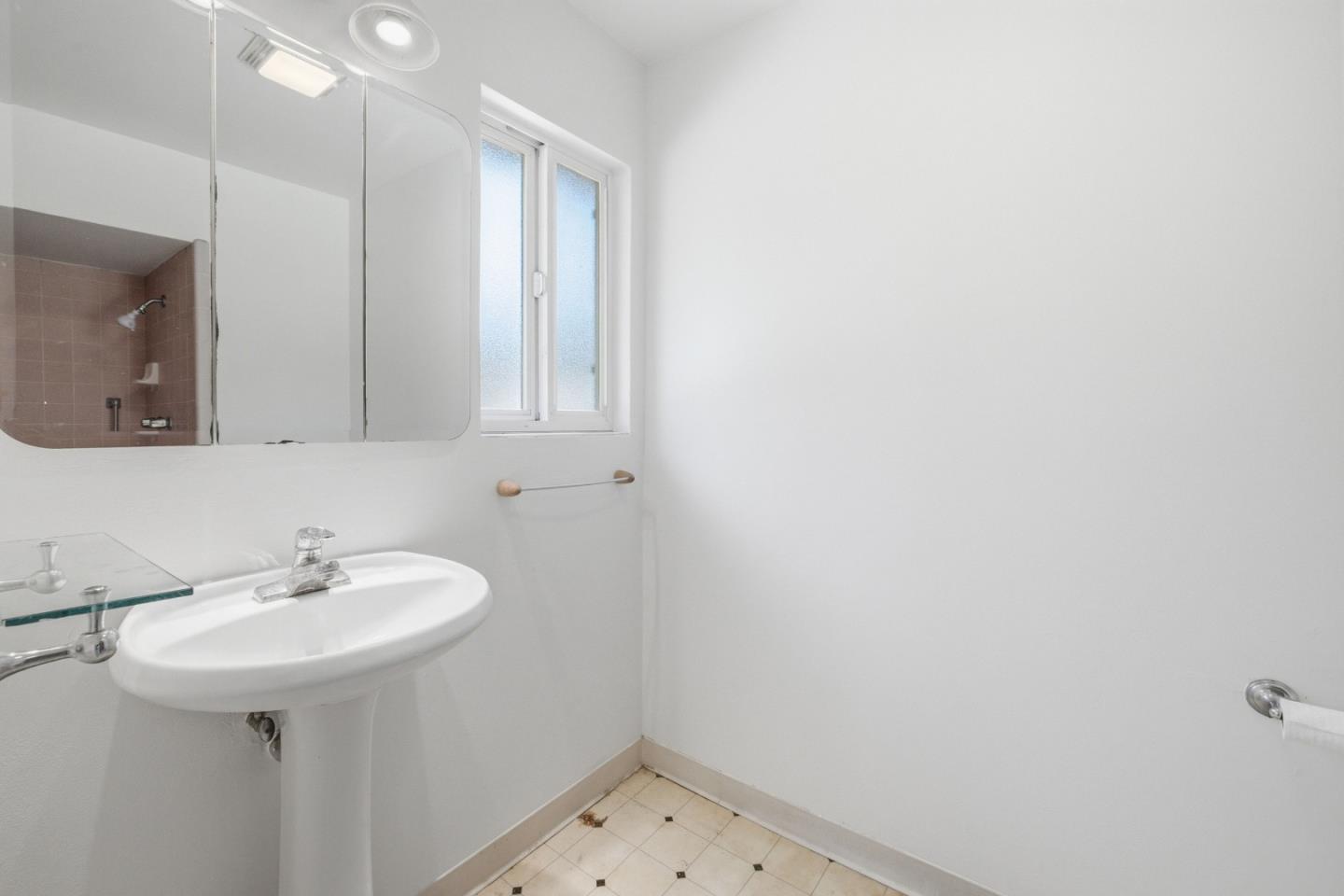 240 El Solyo Heights Drive