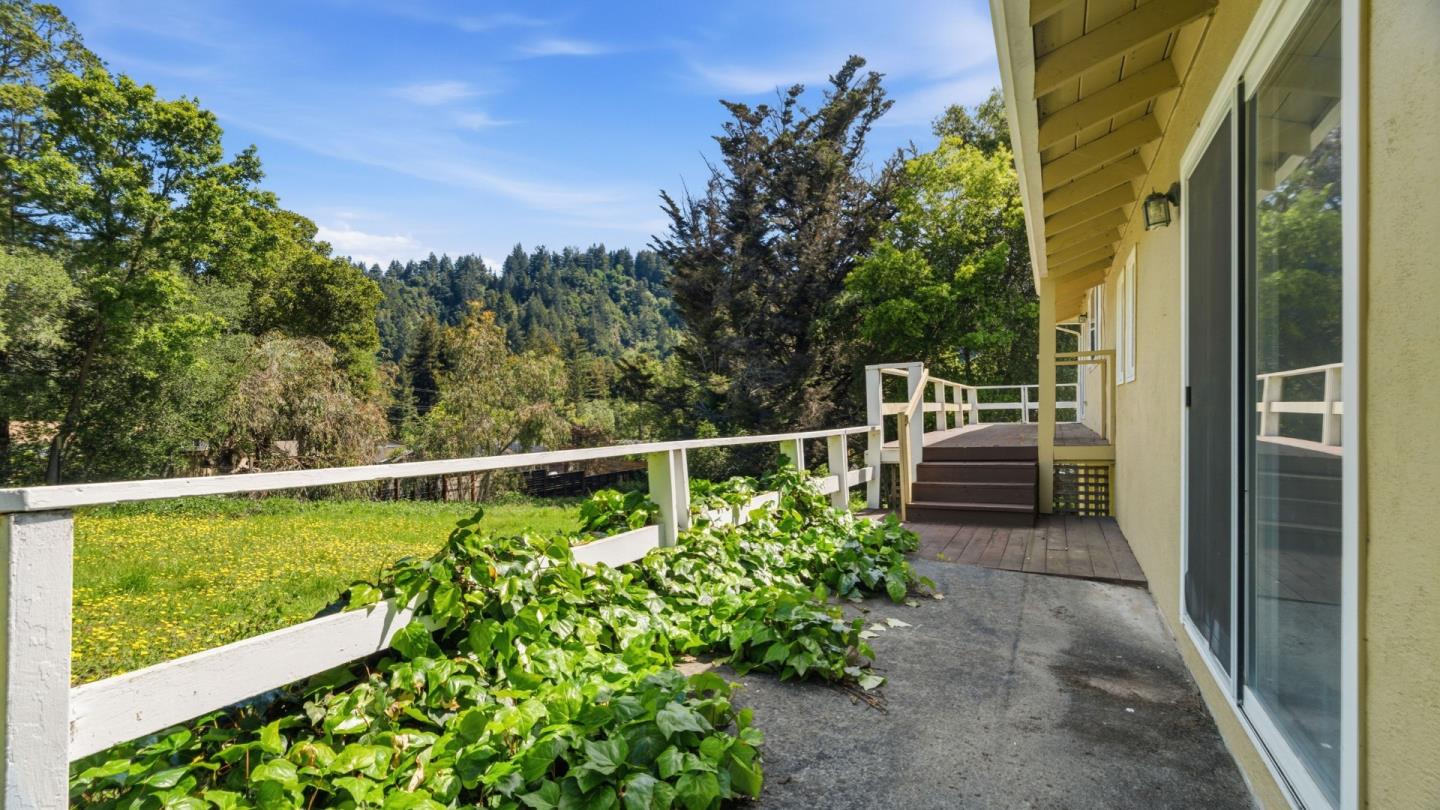 240 El Solyo Heights Drive