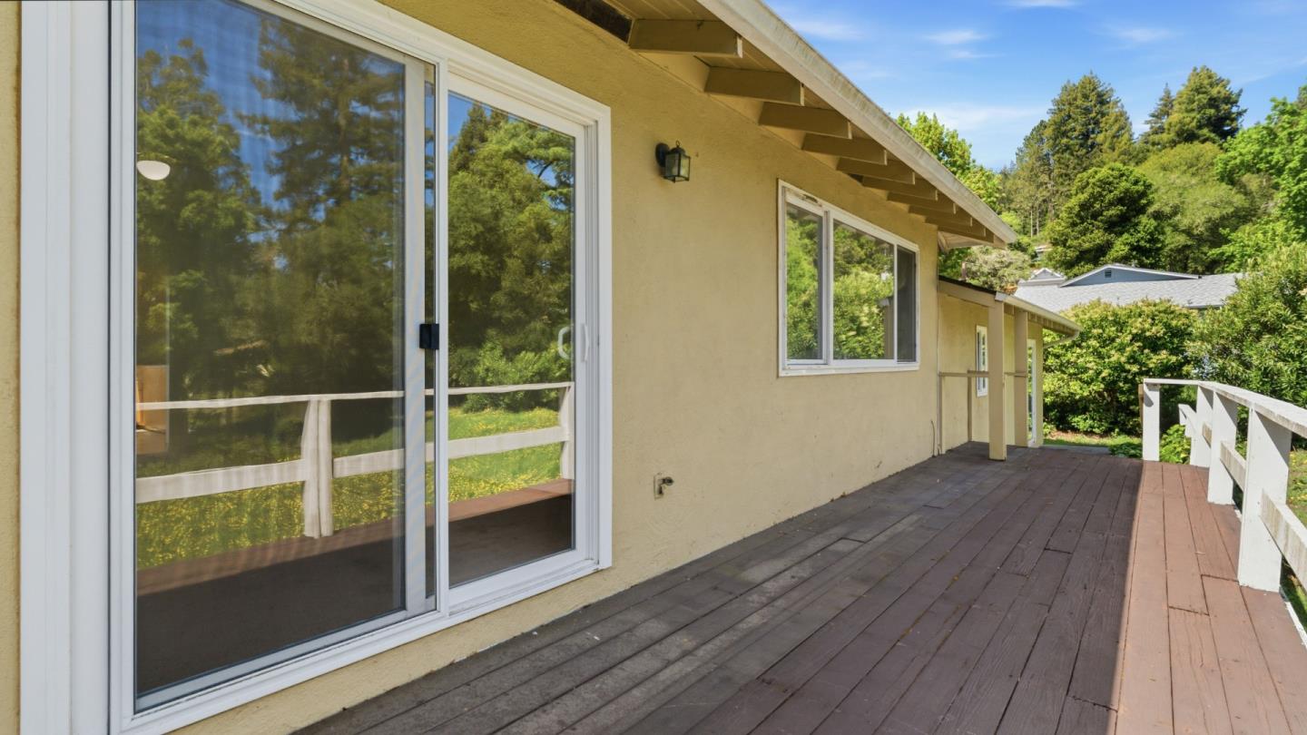 240 El Solyo Heights Drive