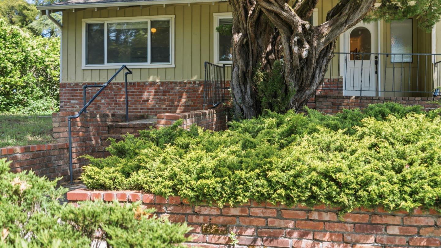 240 El Solyo Heights Drive