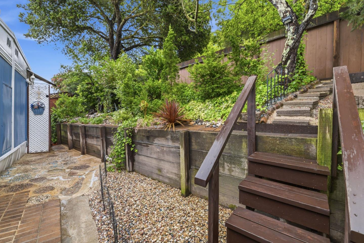 444 Whispering Pines Unit: 76