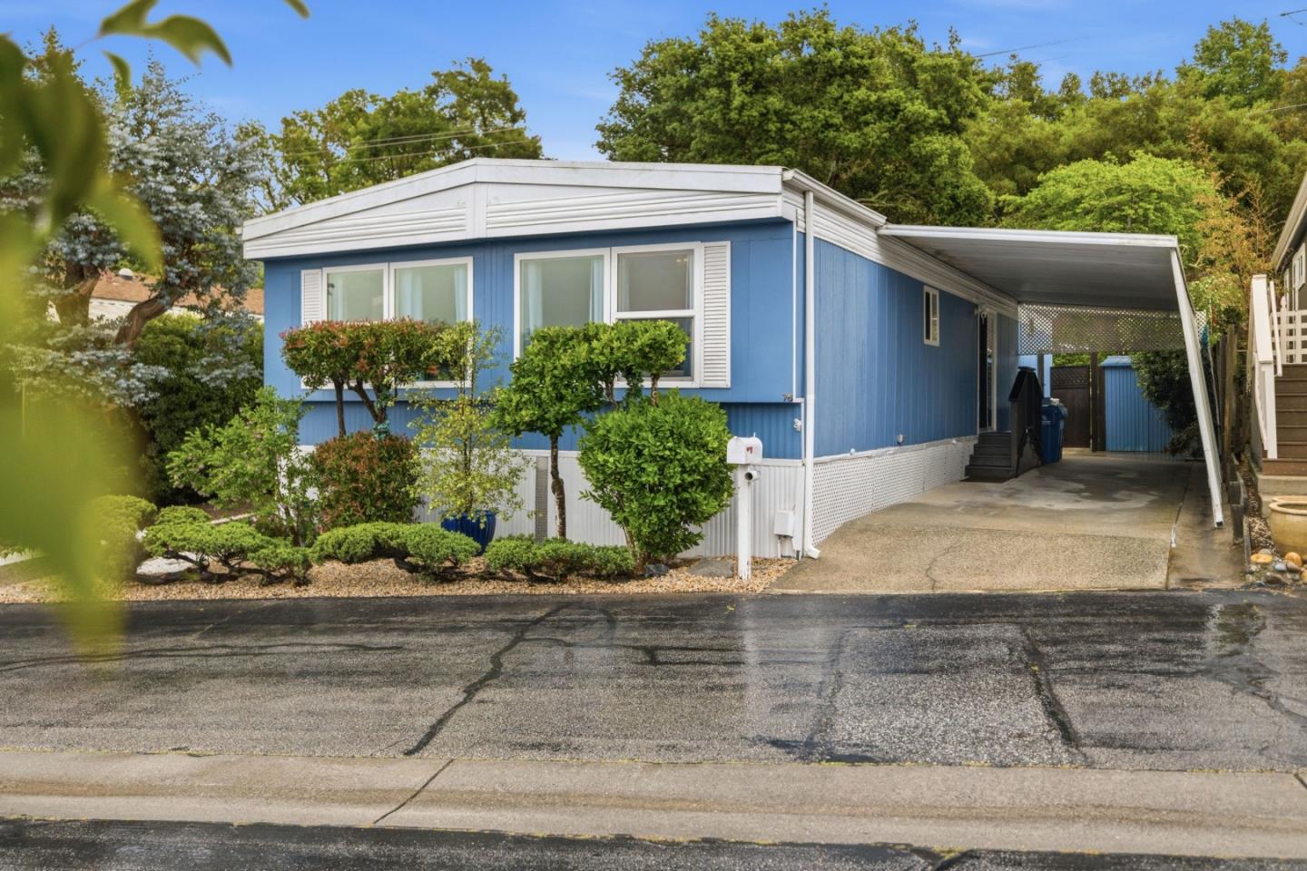 444 Whispering Pines Unit: 76