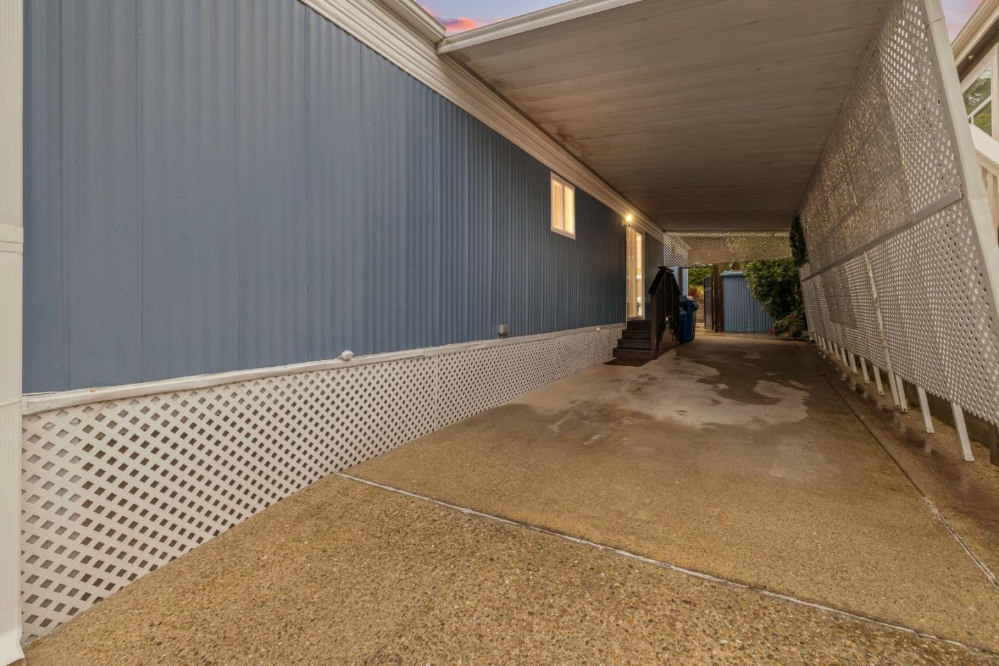 444 Whispering Pines Unit: 76