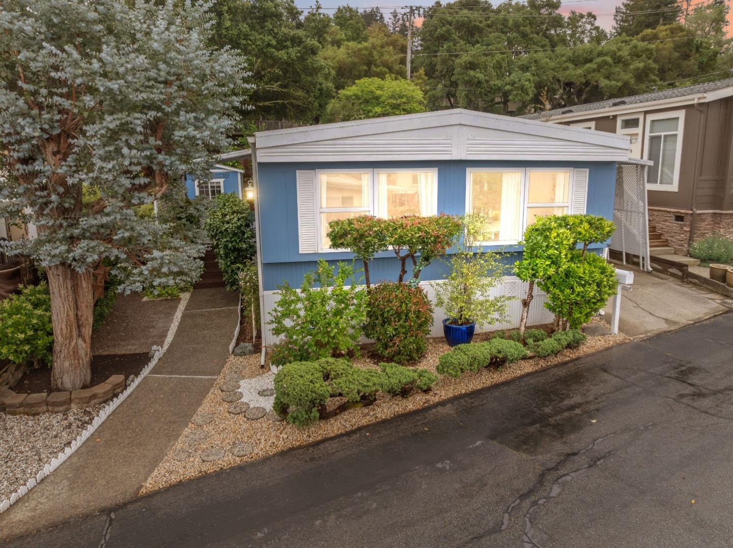 444 Whispering Pines Unit: 76