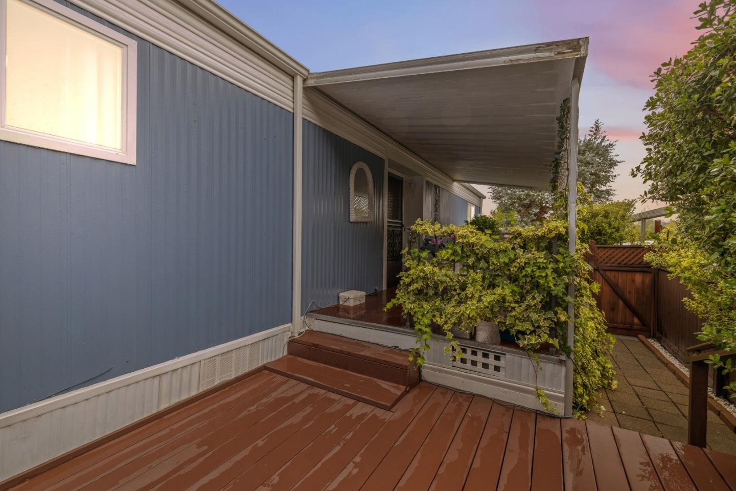 444 Whispering Pines Unit: 76