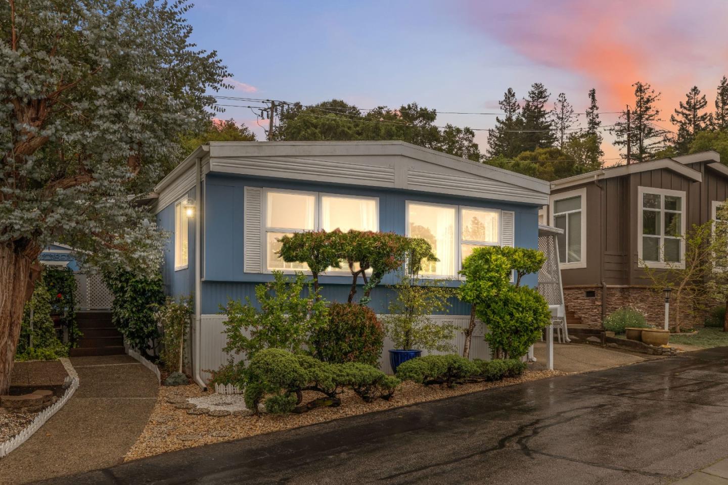 444 Whispering Pines Unit: 76