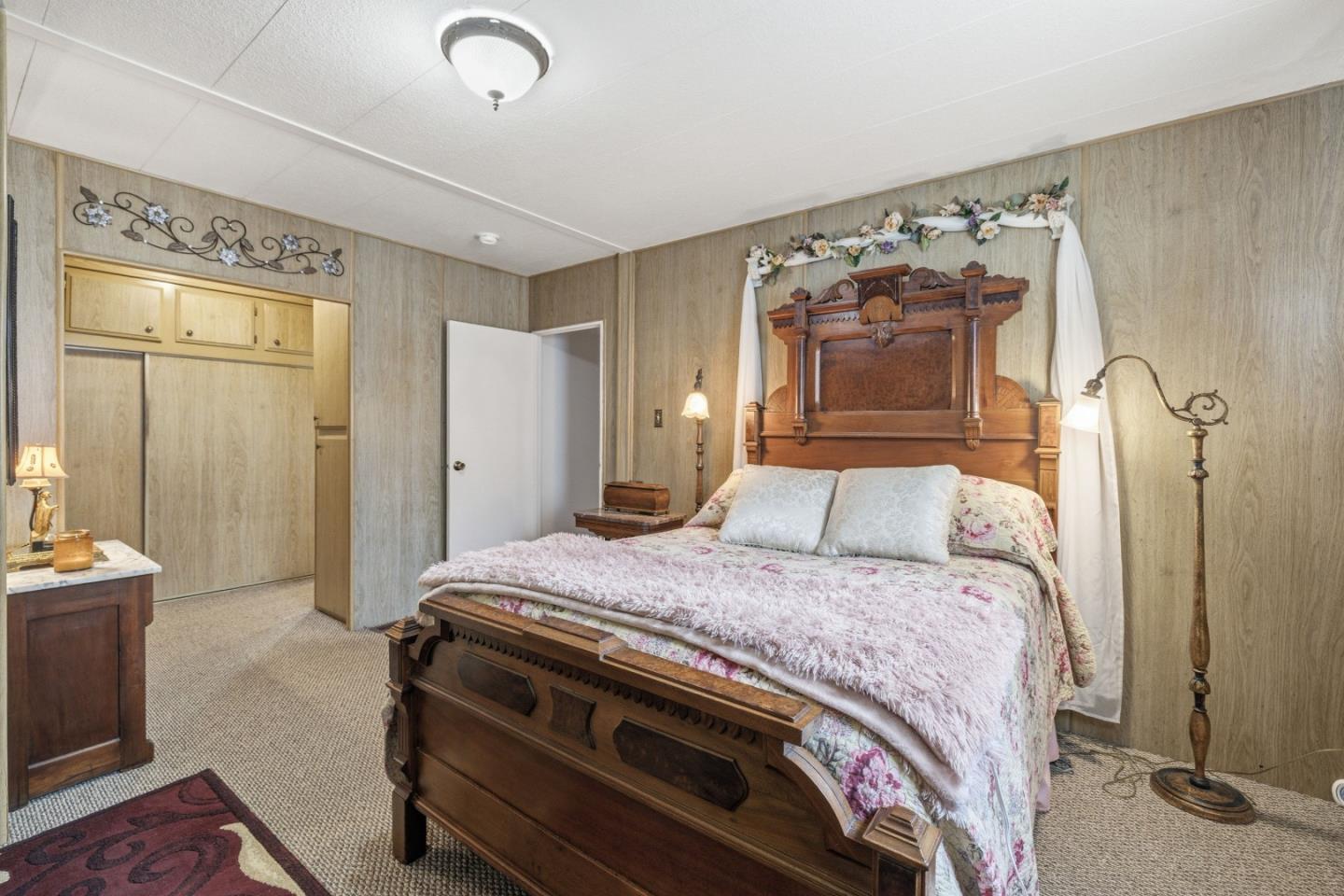 444 Whispering Pines Unit: 76