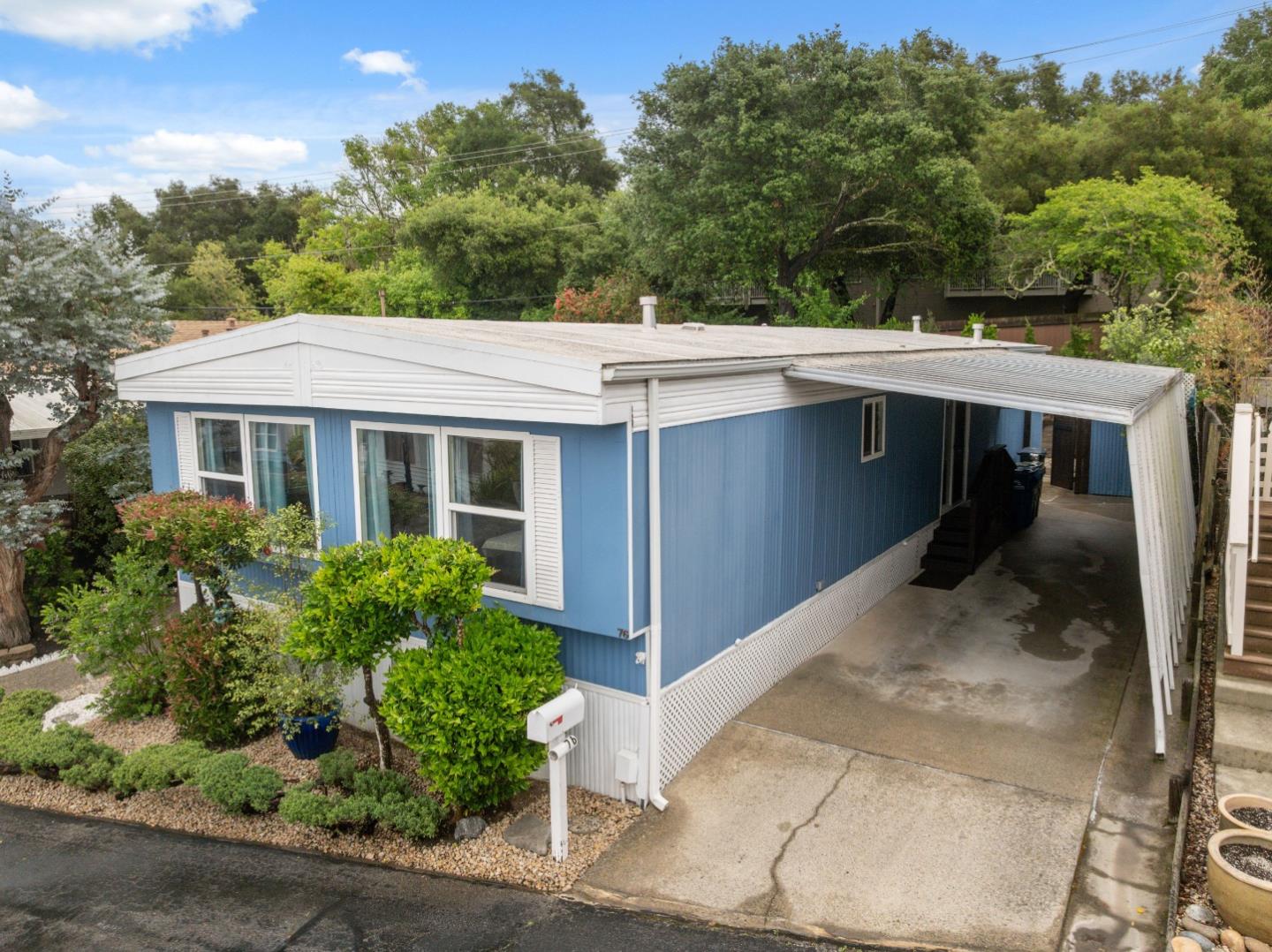 444 Whispering Pines Unit: 76