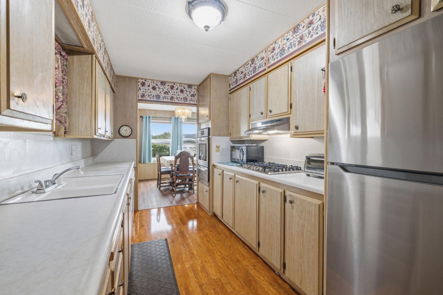 444 Whispering Pines Unit: 76