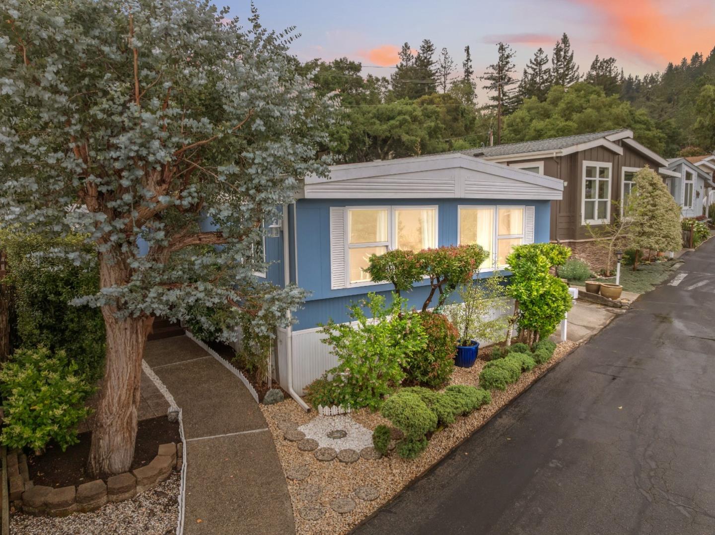 444 Whispering Pines Unit: 76