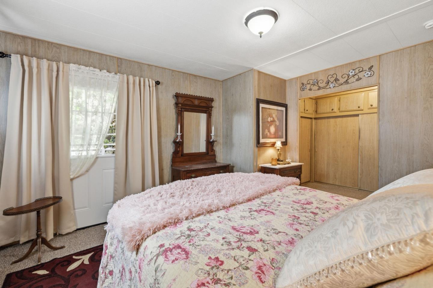 444 Whispering Pines Unit: 76