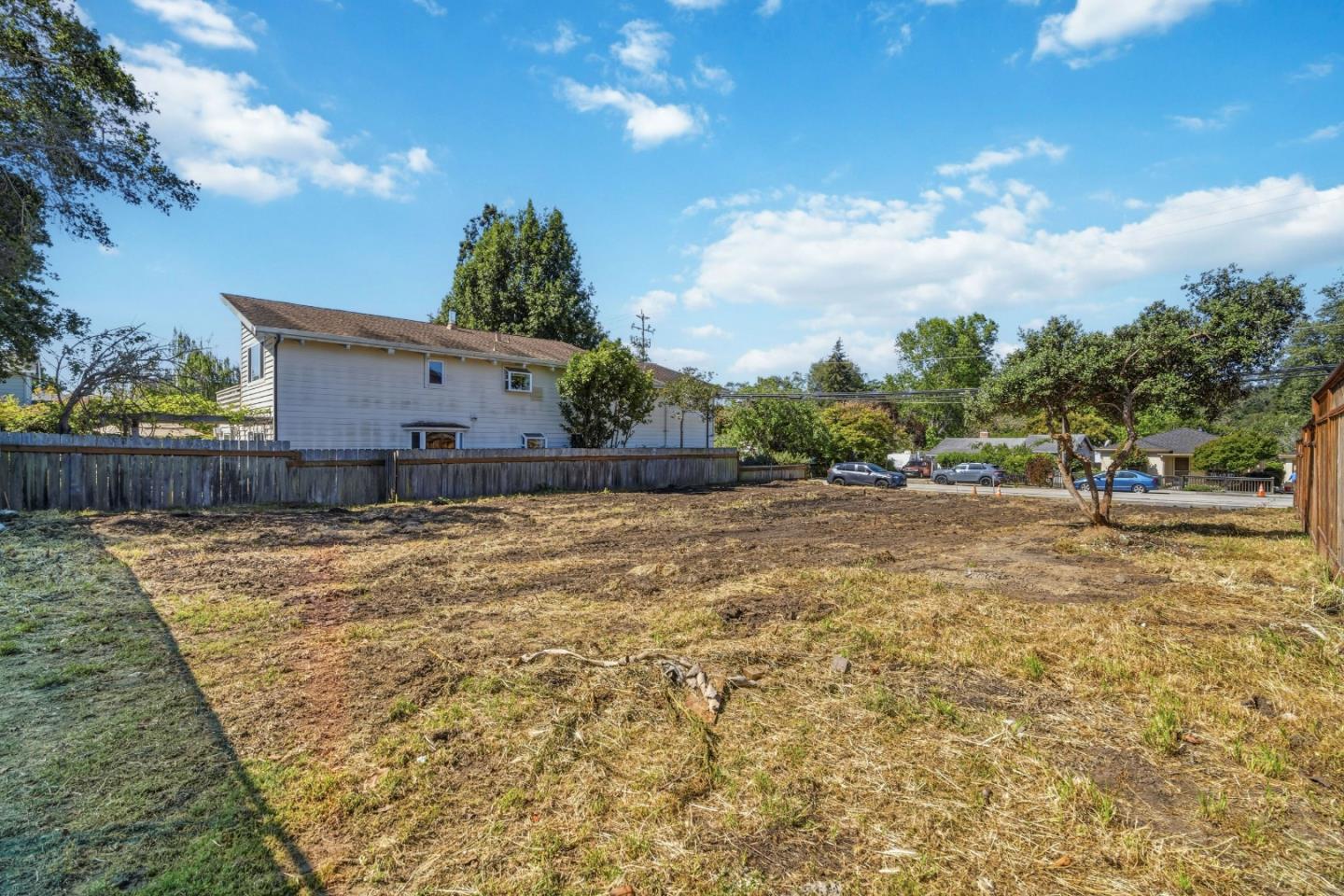 3234-3238 North Main Street