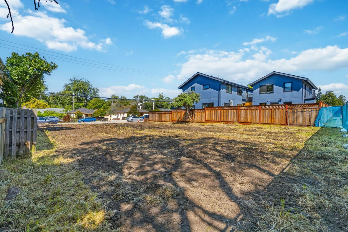 3234-3238 North Main Street