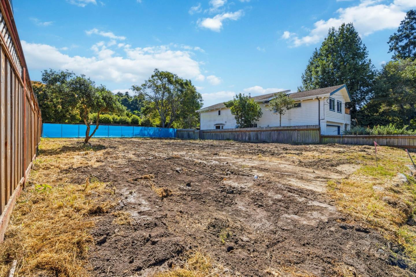 3234-3238 North Main Street