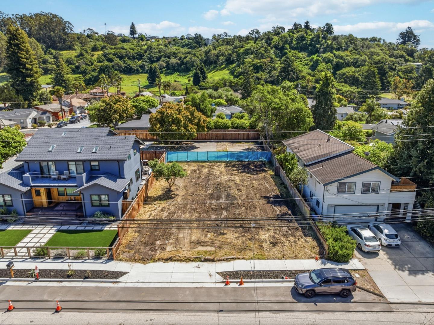 3234-3238 North Main Street