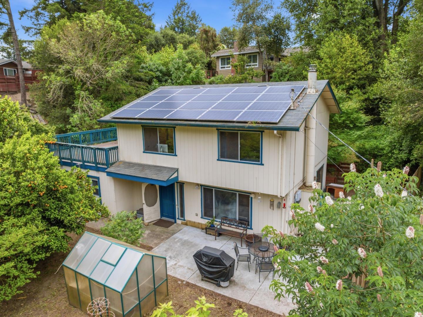 120 Clearview Place