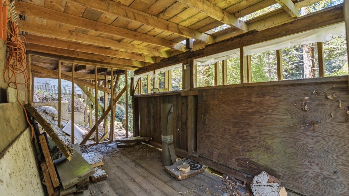 17925 Highway 9