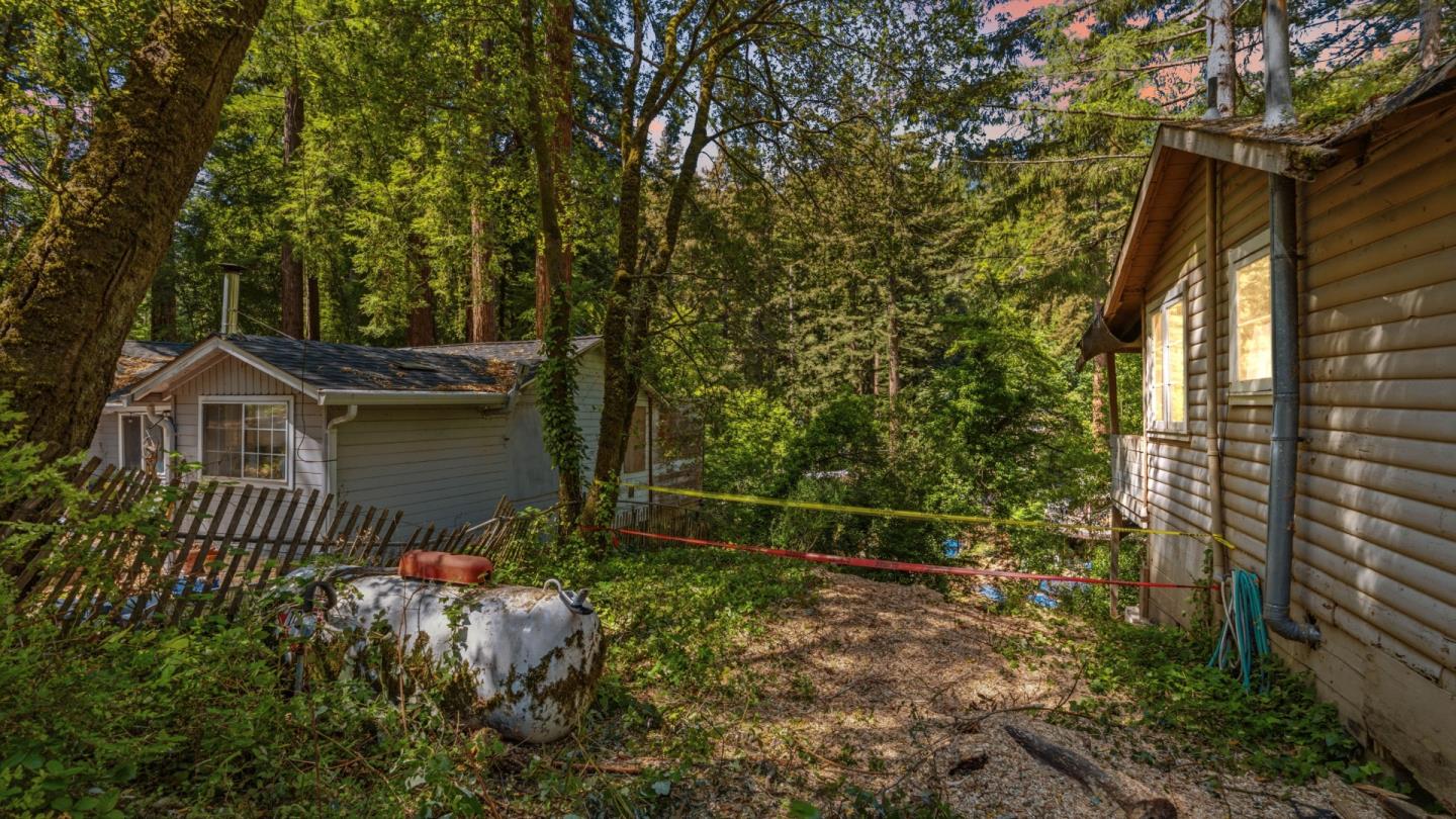 17925 Highway 9