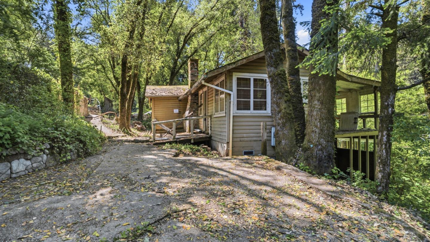 17925 Highway 9