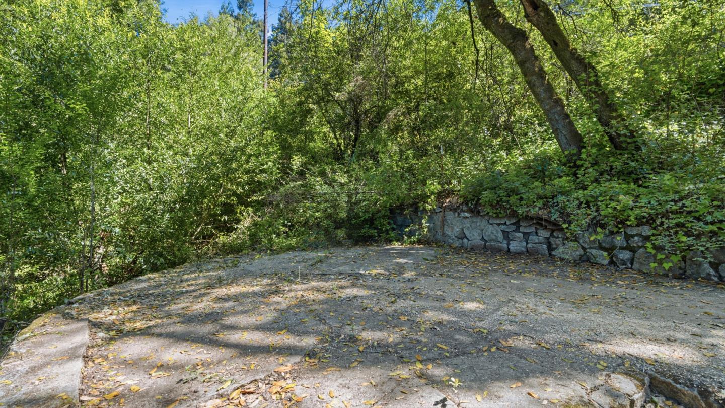 17925 Highway 9