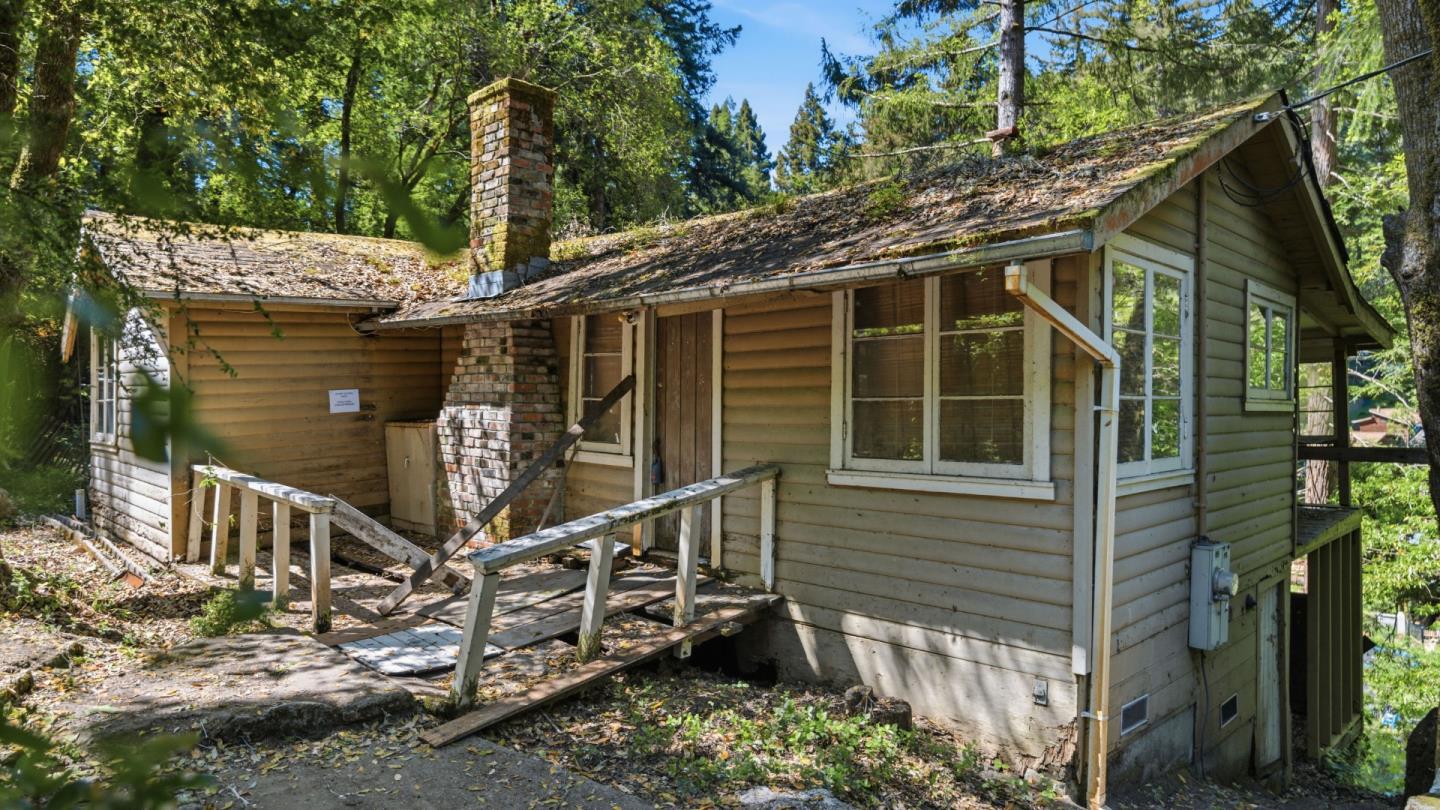 17925 Highway 9