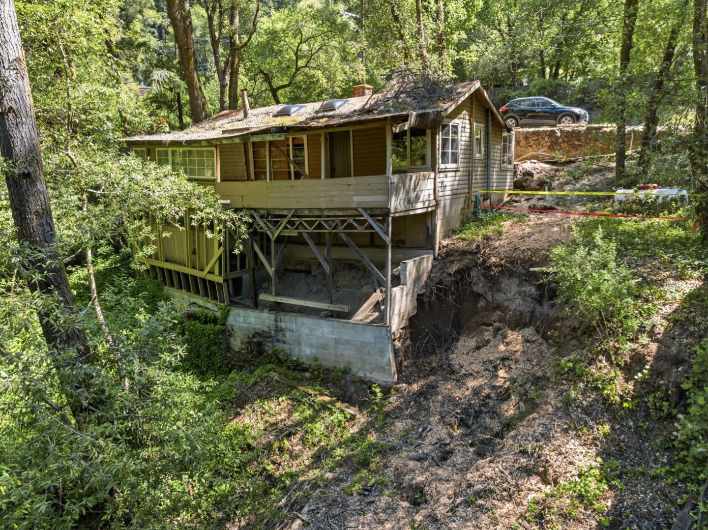 17925 Highway 9
