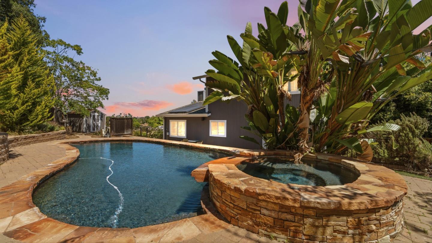 732 Colleen Drive