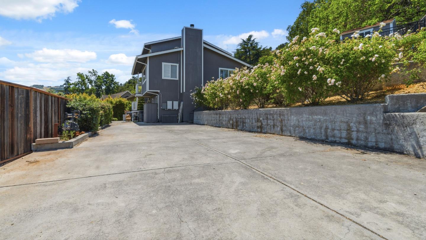 732 Colleen Drive
