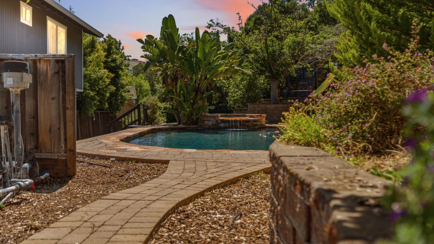 732 Colleen Drive