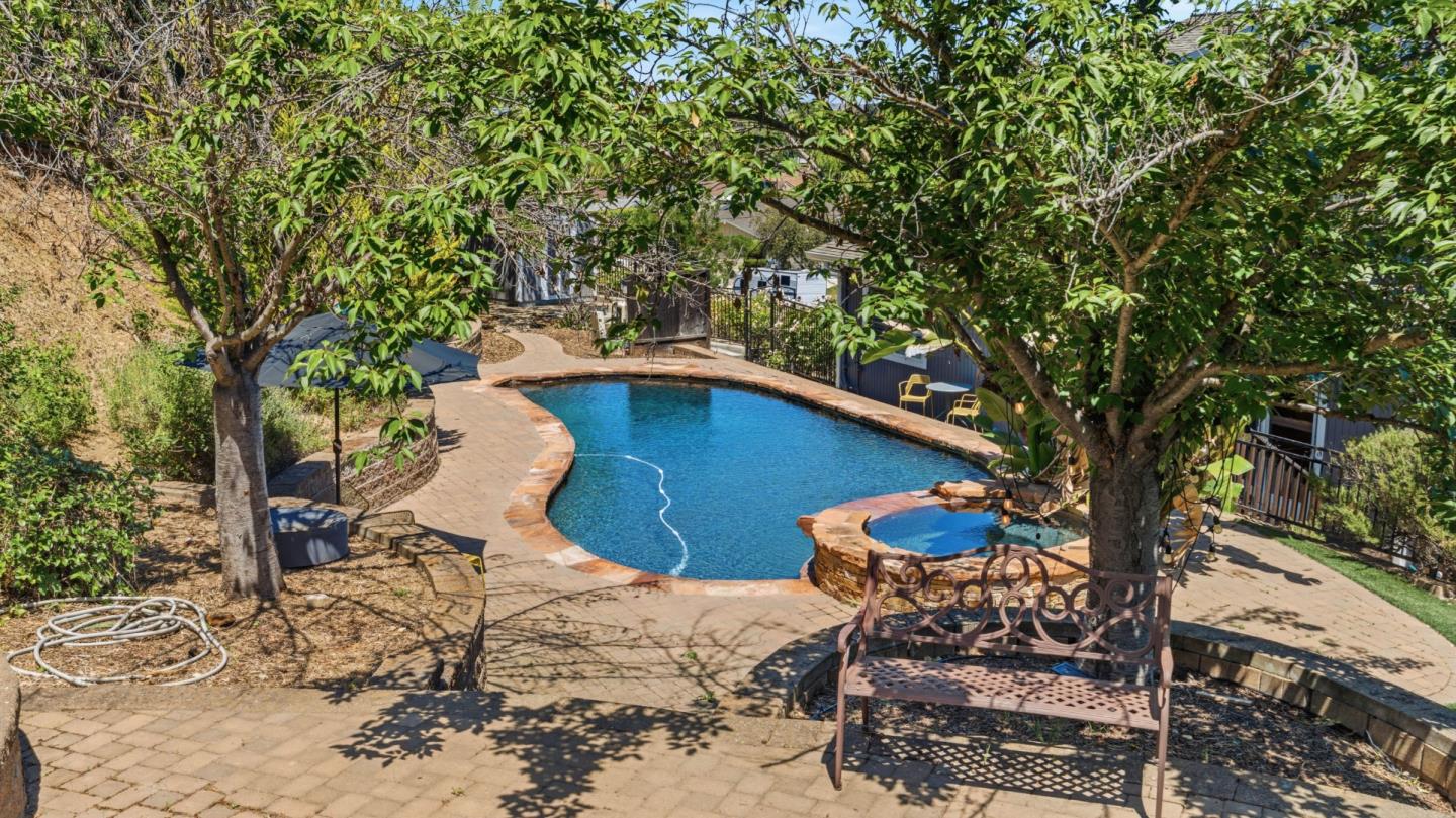 732 Colleen Drive