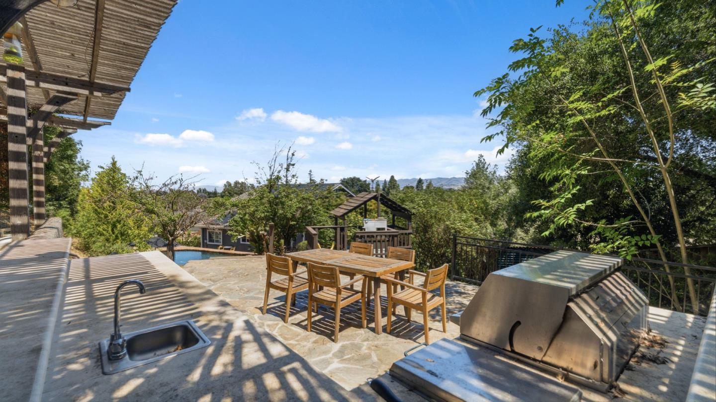 732 Colleen Drive