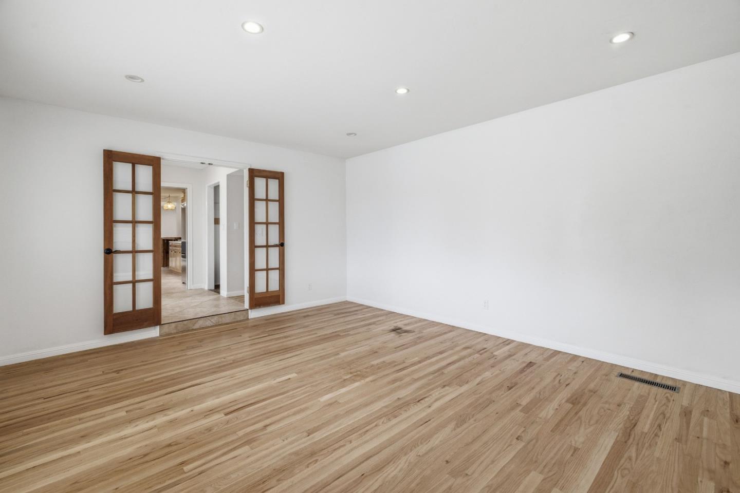 739 Bellarmine Drive