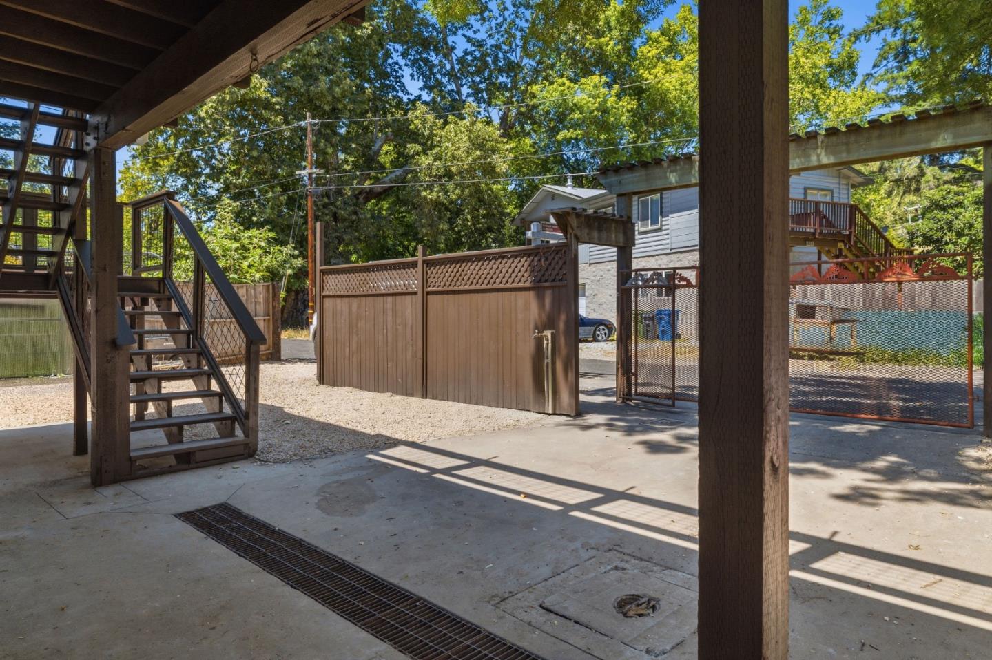338 River Road