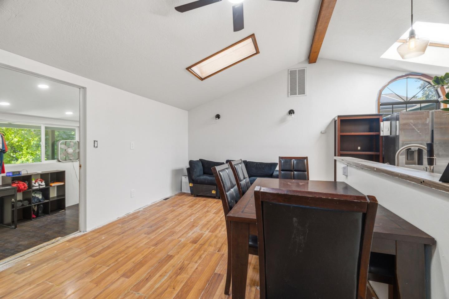 338 River Road