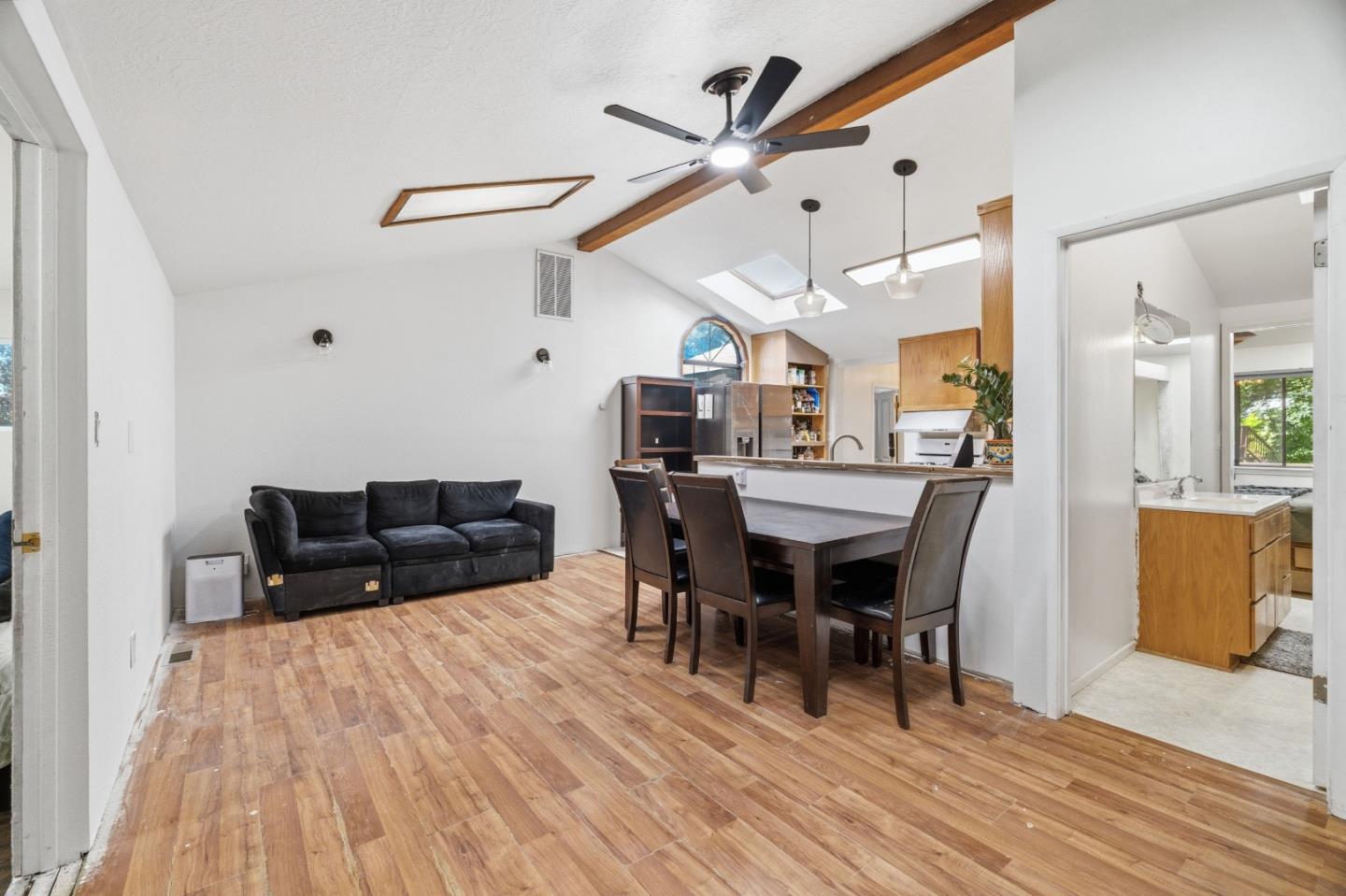 338 River Road