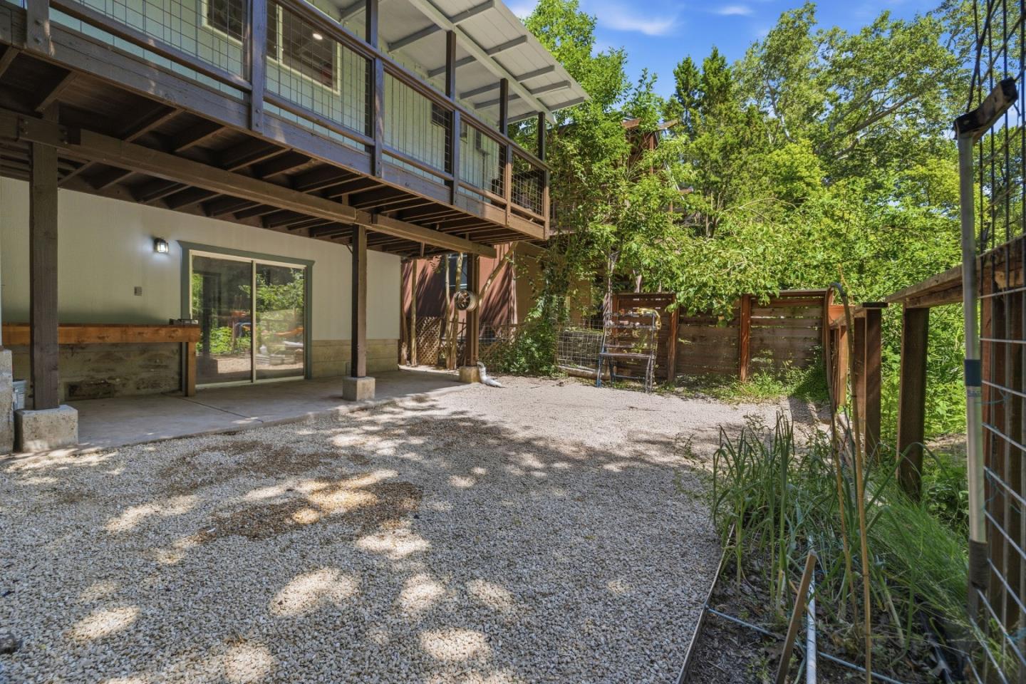 338 River Road