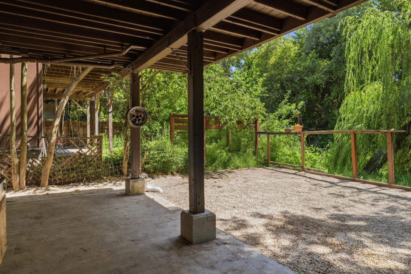 338 River Road