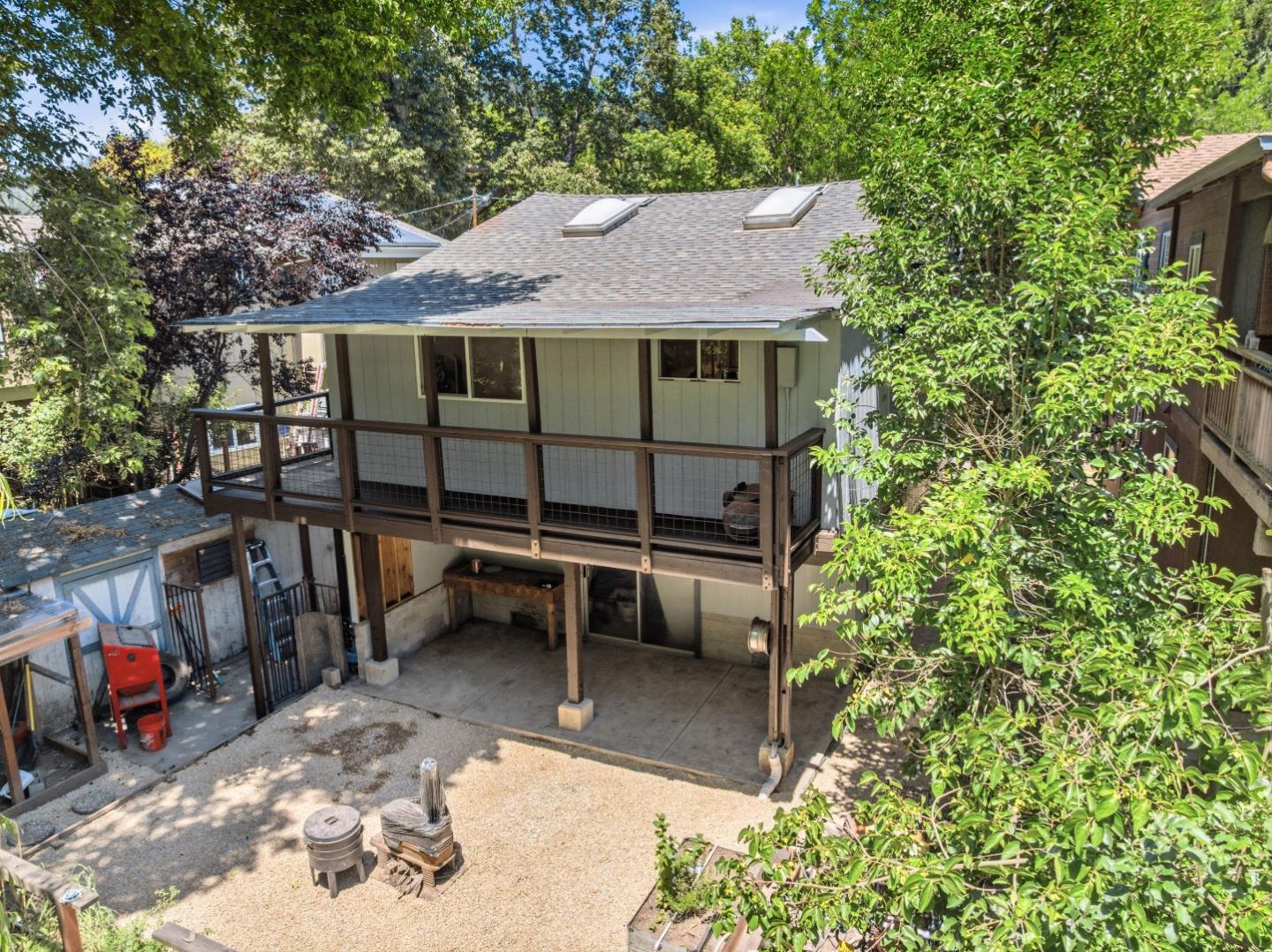 338 River Road