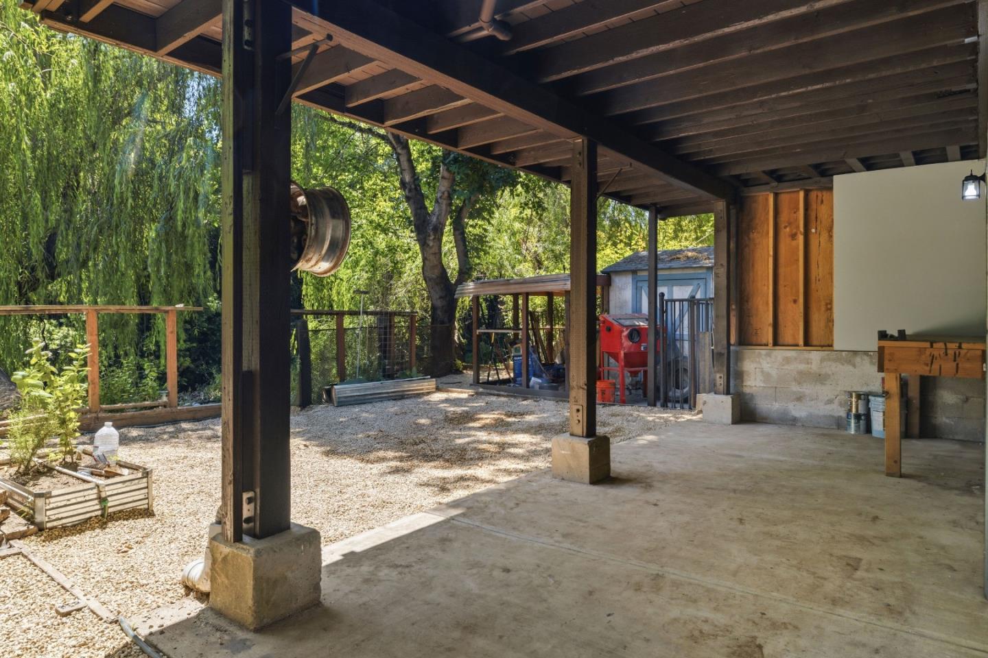 338 River Road